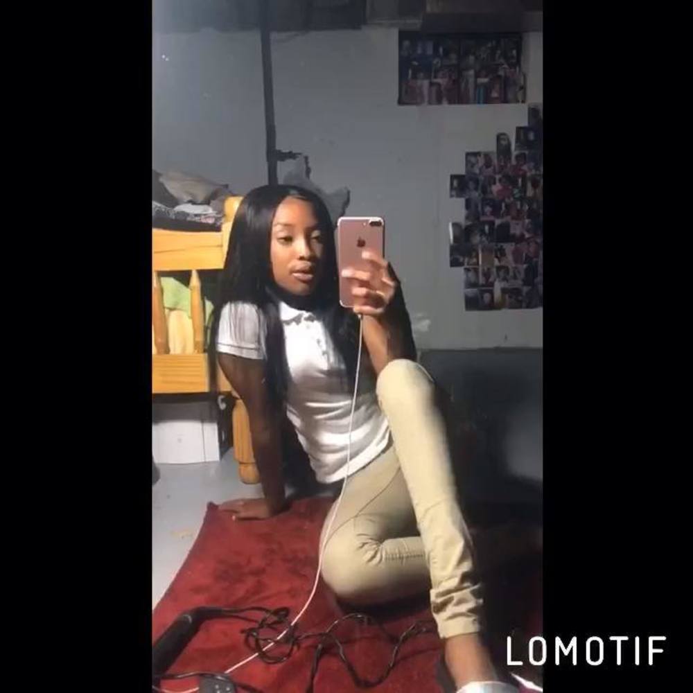 Meet your Posher, Tajalae